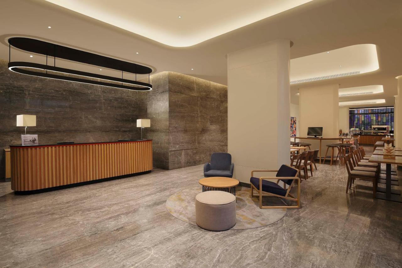 Holiday Inn Express Hyderabad Hitec City By Ihg Eksteriør billede